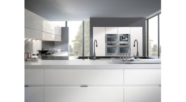 Столешница из кварцевого агломерата Smartquartz White Marble